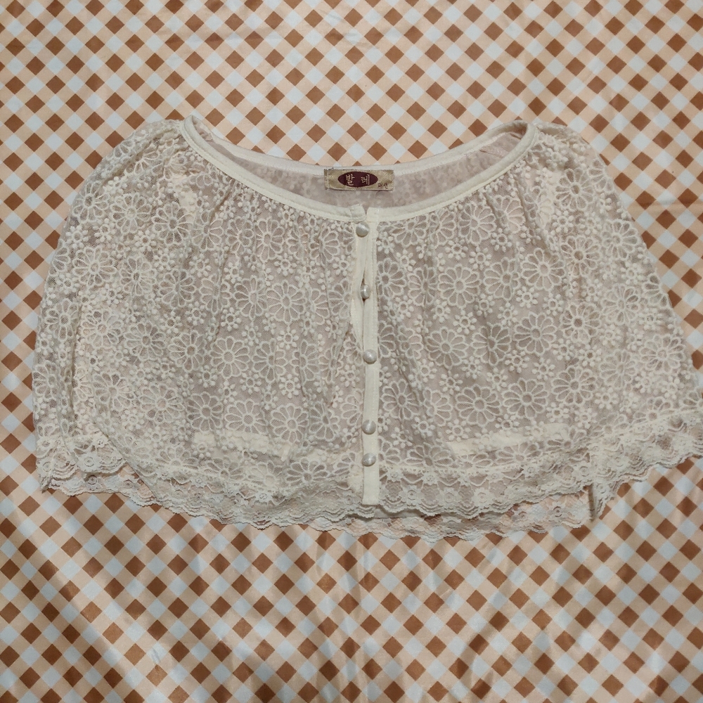 White and Cream lace shawl